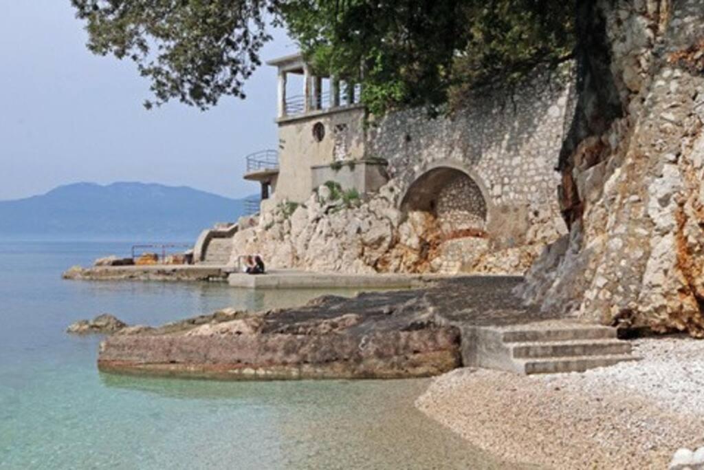 Apartment Mediterranean Garden Риека Экстерьер фото