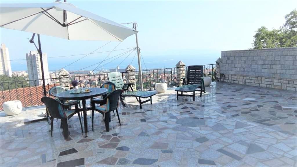 Apartment Mediterranean Garden Риека Экстерьер фото