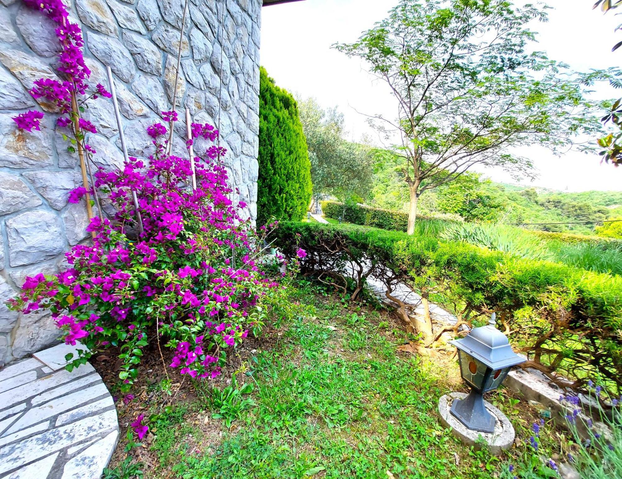 Apartment Mediterranean Garden Риека Экстерьер фото
